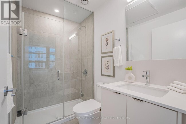 Building Photo - 1604 Charles St