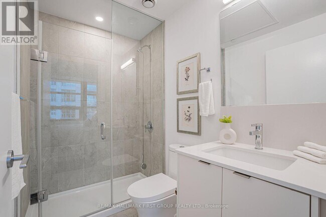 Photo du bâtiment - 1604 Charles St