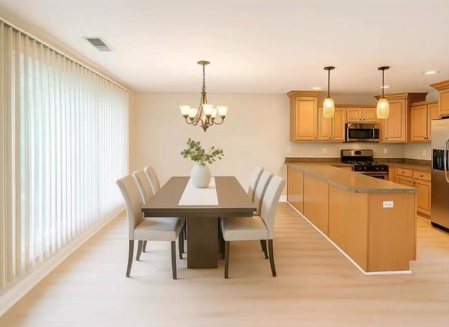 Foto del edificio - 1489-1555 Janice Drive