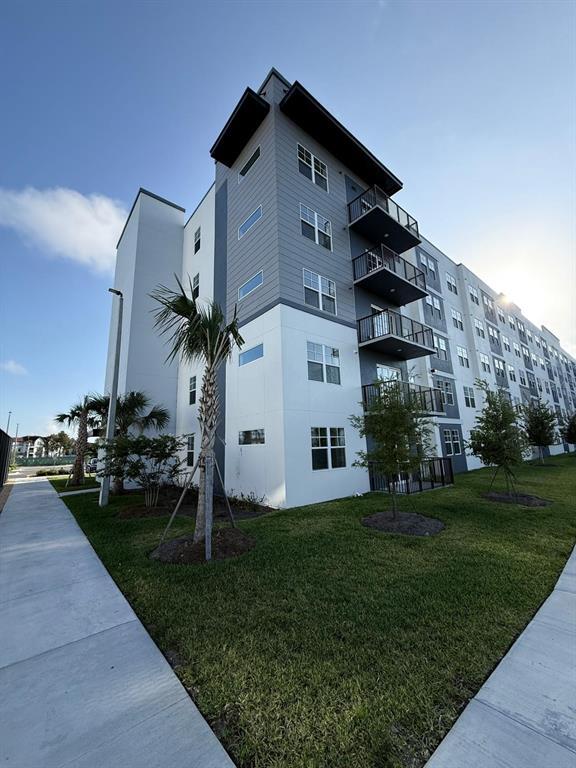 Building Photo - 5579 Pga Blvd