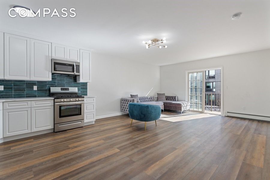 2015 Arthur Ave, The Bronx, NY 10457 Townhome Rentals in The Bronx NY