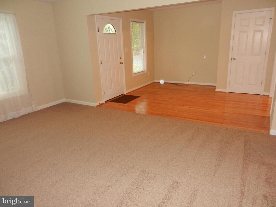 Primary Photo - 106 Garris Rd