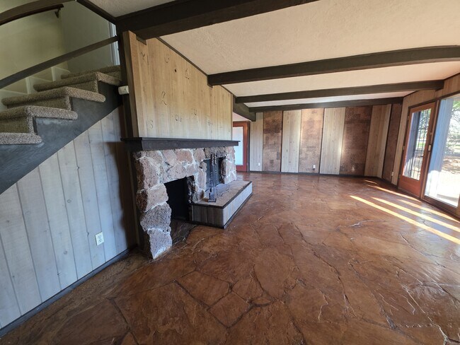 Foto del edificio - 5040 Wilson Hill Rd