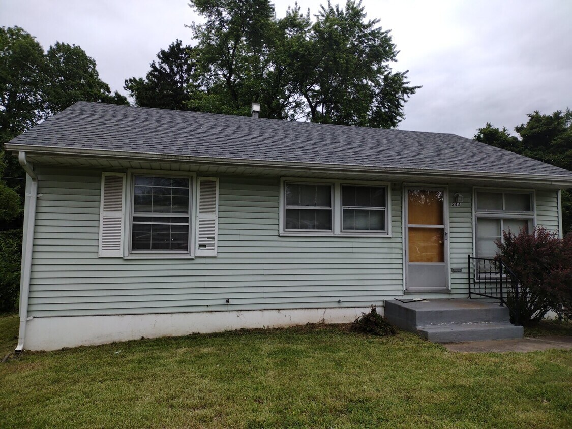 Primary Photo - 344 Cameron Rd