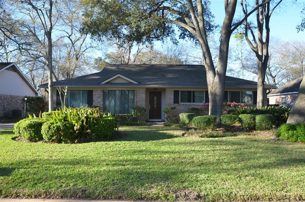 Foto principal - 13722 Lynnwood Ln