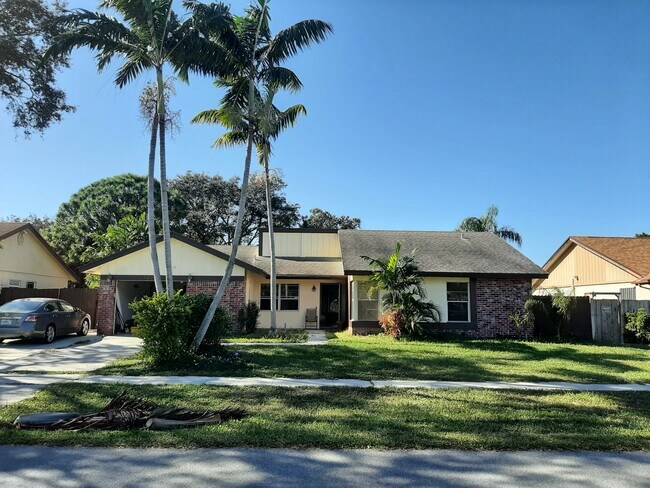 Building Photo - 1205 NW 10th St