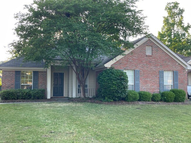 Building Photo - 618 Ridge Park Dr