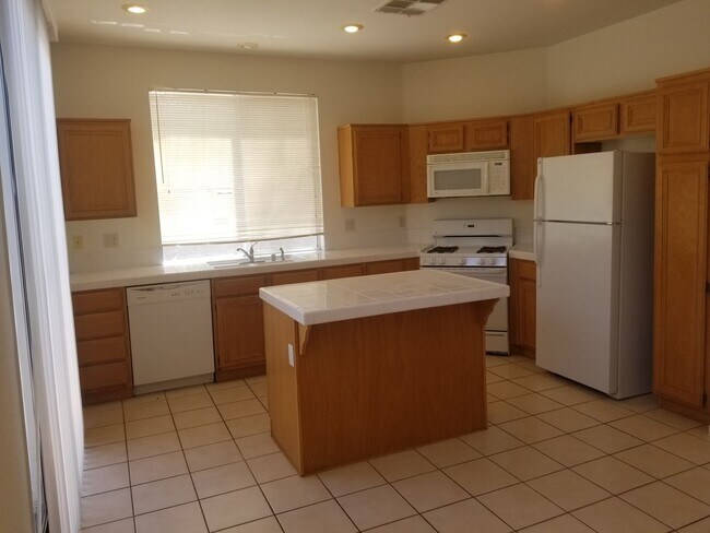 Foto del edificio - 2 Bedroom Home Located in Summerlin!