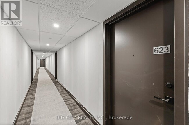Building Photo - 8119 Birchmount Rd