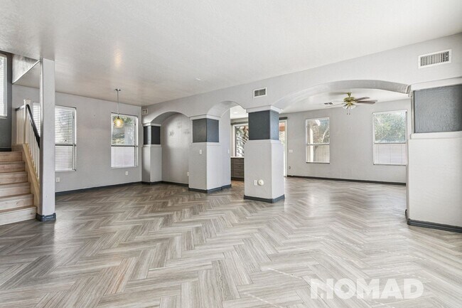 Foto del edificio - 13455 W Rovey Ave