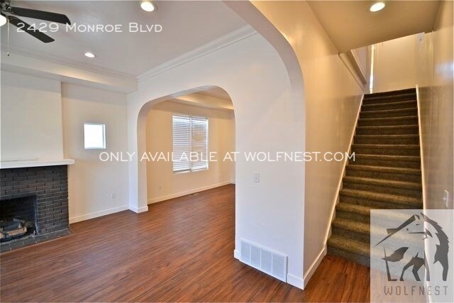 Foto del edificio - 2429 Monroe Blvd