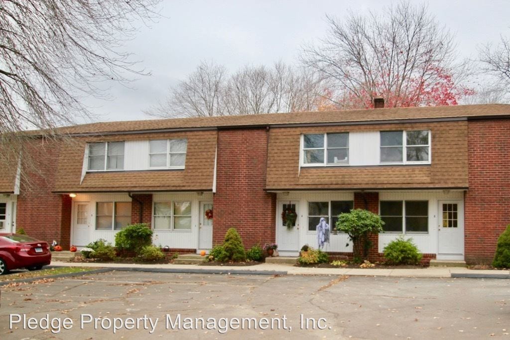 7035 Brown Ave, Griswold, CT 06351 Apartment for Rent in Griswold, CT