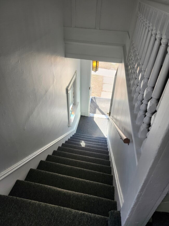 Front Door - 132 Loomis St