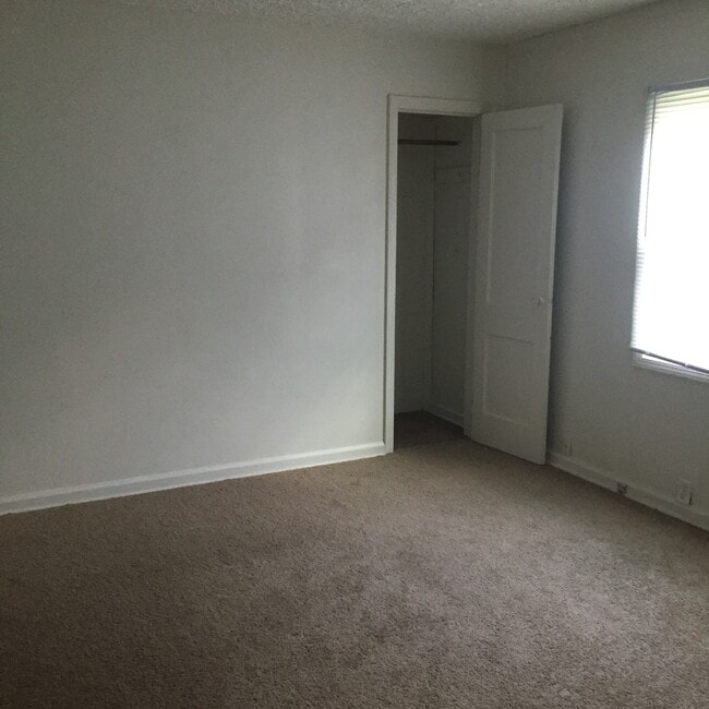 Foto del edificio - Great Location - 3 Bedrooms