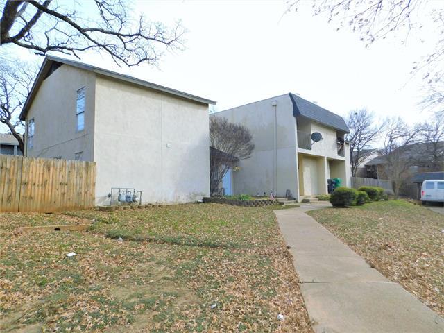 Foto principal - 1911 Kingswood Ct