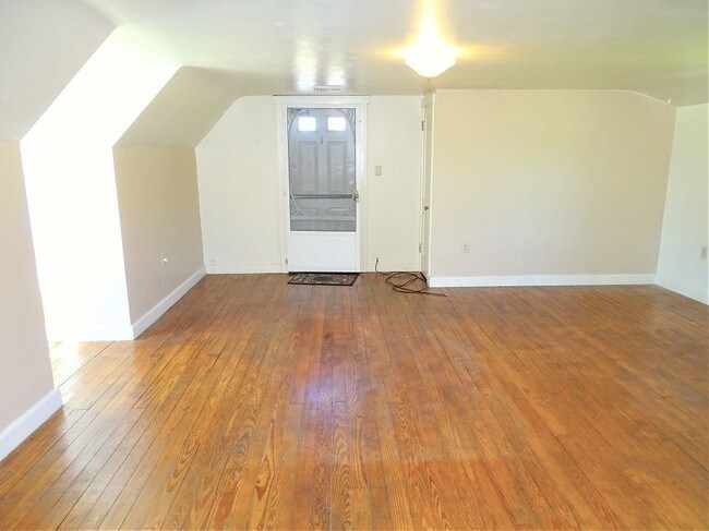 Foto del edificio - 860 N Reading Rd