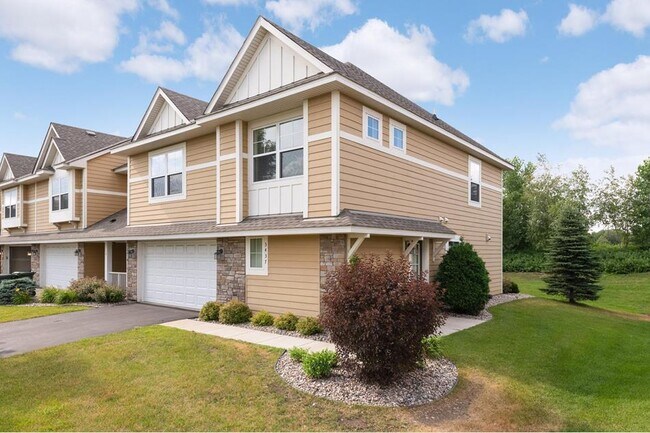 Foto del edificio - 3437 Chestnut Ln