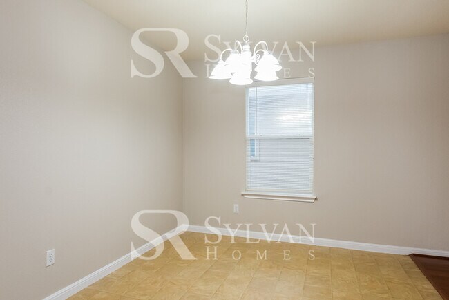 Building Photo - Coming HOME never felt so good!