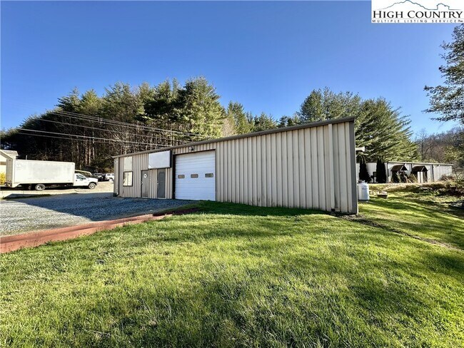 Building Photo - 4965 U.S. Hwy 421 N