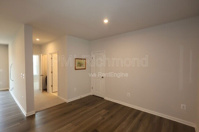 Foto del edificio - 13258 Coalfield Station Ln