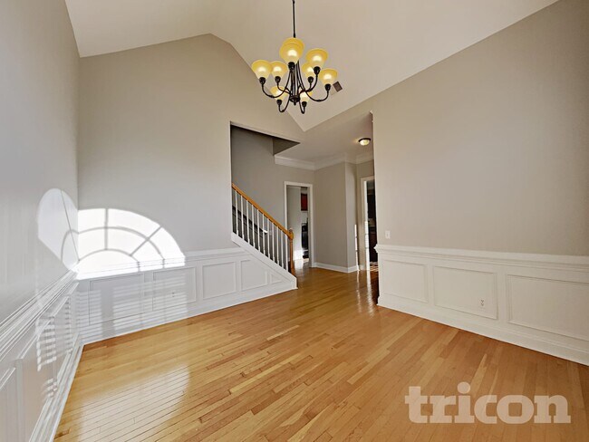 Foto del edificio - 167 Tanners Mill Rd