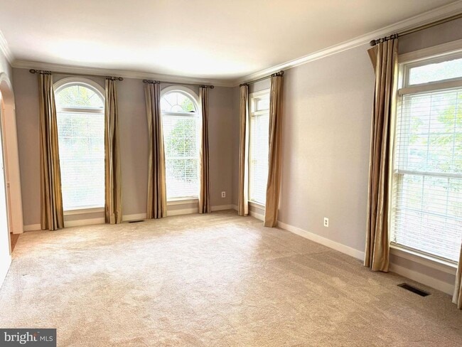 Foto del edificio - 11000 Farmview Way