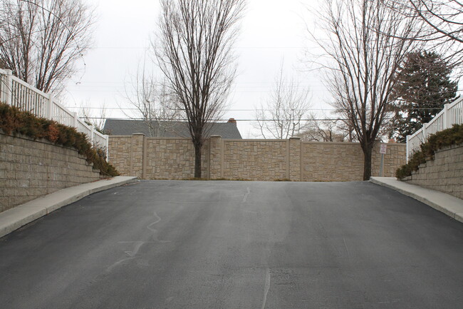 Building Photo - 1134 E 3300 S