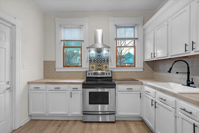 Foto del edificio - 1336 Seaboard Ave