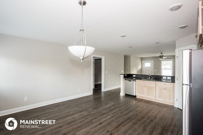Foto del edificio - 722 Elizabeth St SW