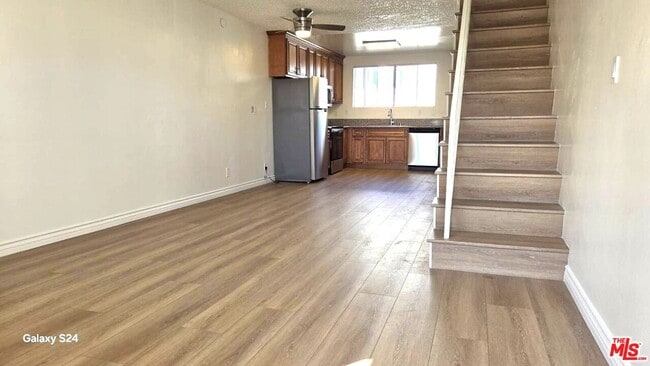 Building Photo - 140 N Berendo St