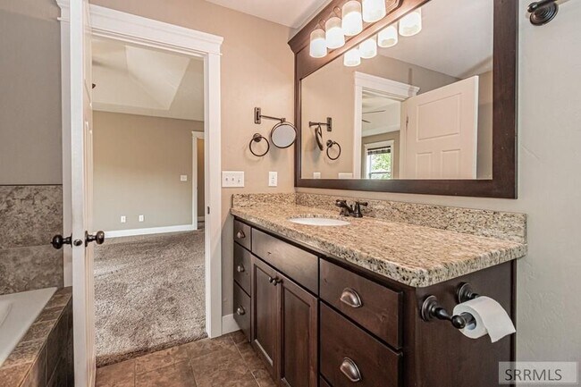 Foto del edificio - 2222 Cobblefield Way