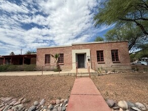 Building Photo - 1241 N Norris Ave