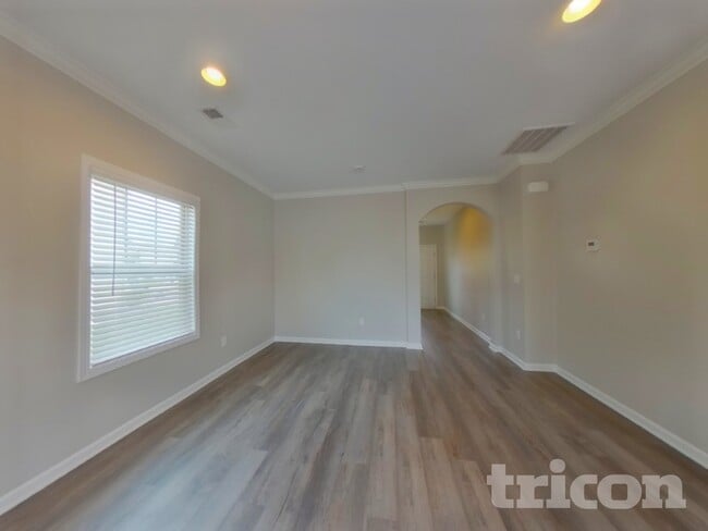 Foto del edificio - 618 Grantleigh Dr