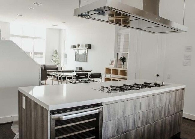 Foto del edificio - 5866 E Post Oak Ln
