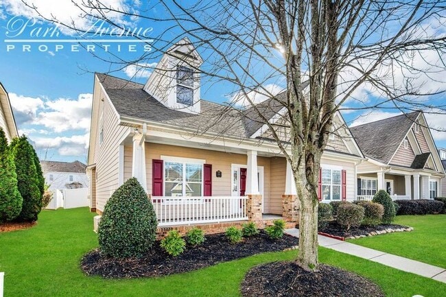 Building Photo - 1014 Phar Lap Dr