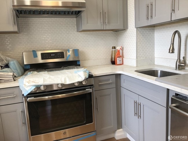 Building Photo - 39th Avenue