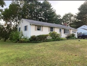 Building Photo - 208 Lyman Dr