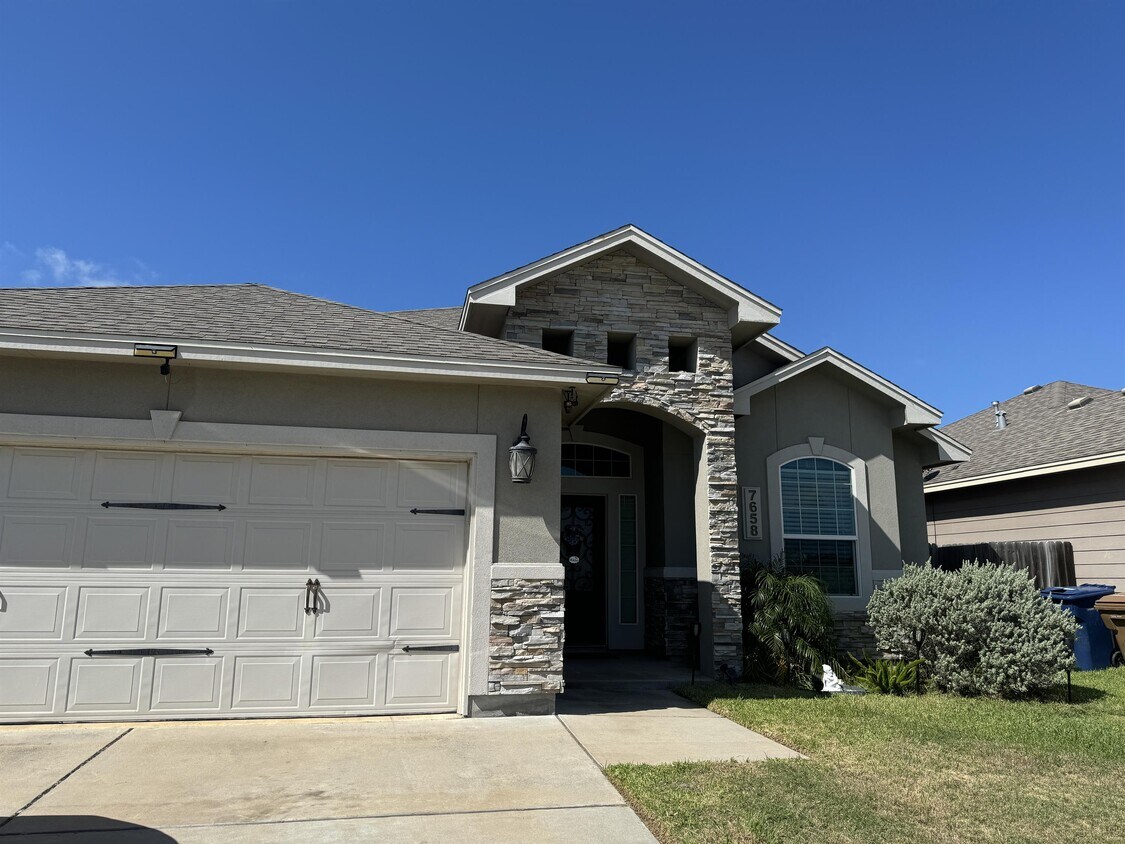 Primary Photo - 7658 Granite Dr