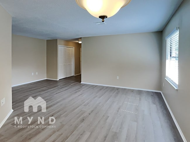 Building Photo - 13411 Shadberry Ln