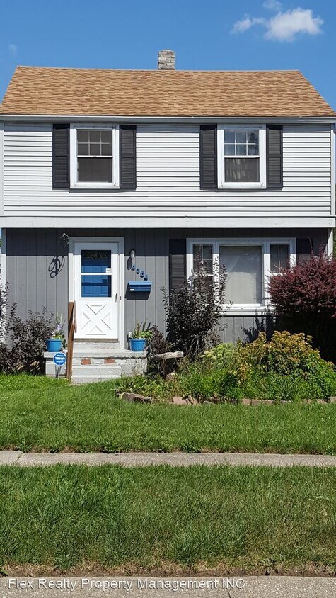 Primary Photo - 3 br, 1 bath House - 4354 CAROLINE AVE