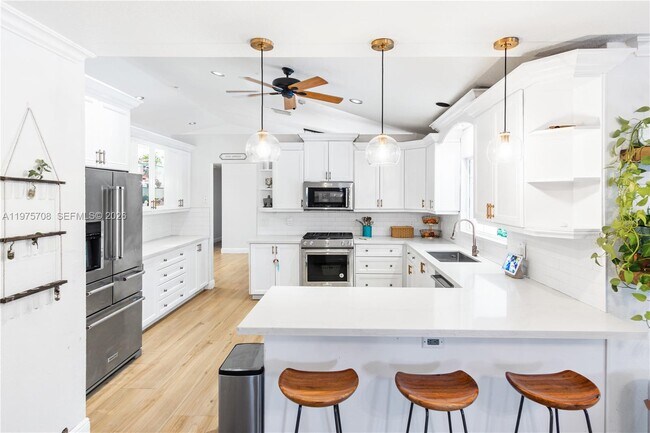 Foto del edificio - 16550 SW 77th Ct