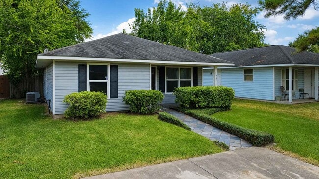 Building Photo - 11919 Greenmesa Dr