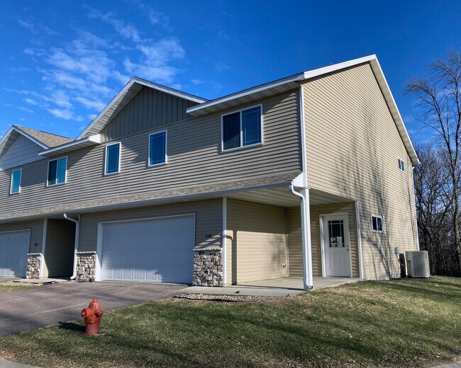 Building Photo - 600 Tanager Path