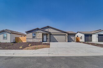 Building Photo - 8208 Dreamside Ave