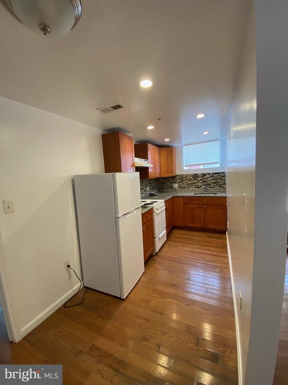 Foto del edificio - 1624 N 57th St