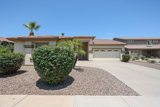 Foto del edificio - Lovely 4Bedroom/2Bath in the Heart of Chandler