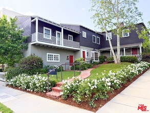 Building Photo - 9534 W Olympic Blvd