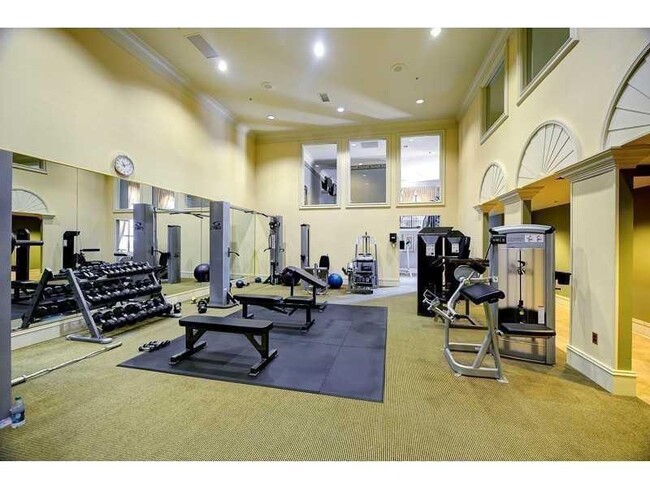 Foto del edificio - 3334 Peachtree Rd