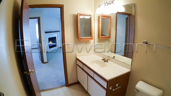Foto del edificio - 4525 1st Ave SW