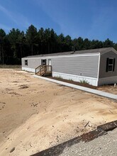 Building Photo - 1012 Evergreen Dr